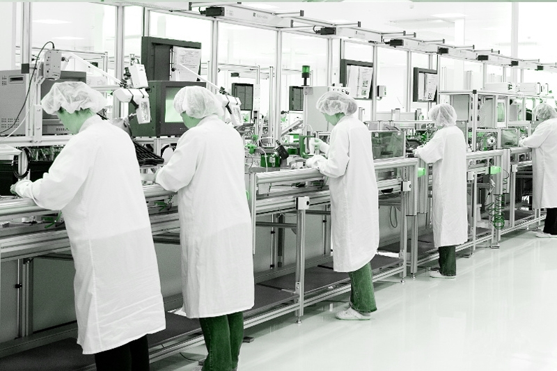 Which Industries Use Cleanroom Technology?