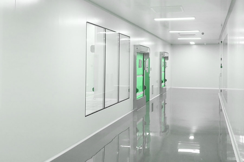 Choose the right cleanroom door