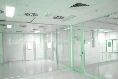 Cleanroom Windows Cleaning