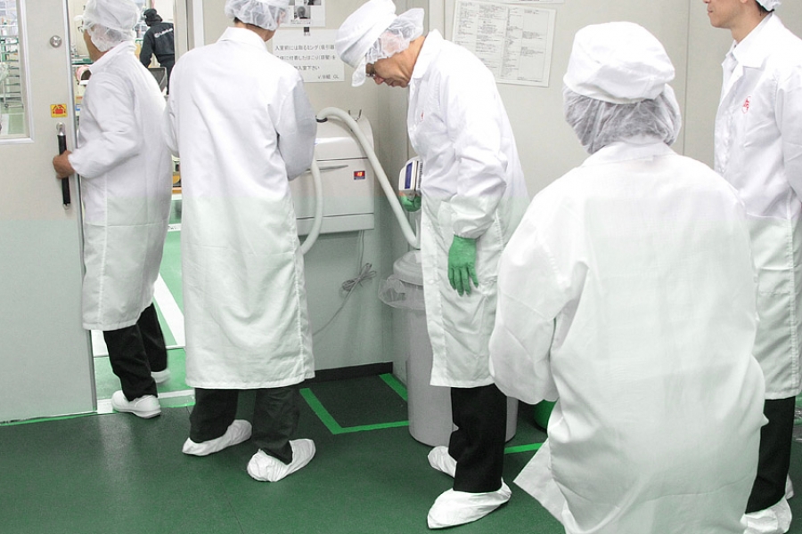 Comparison of contamination density Comparison of contamination density