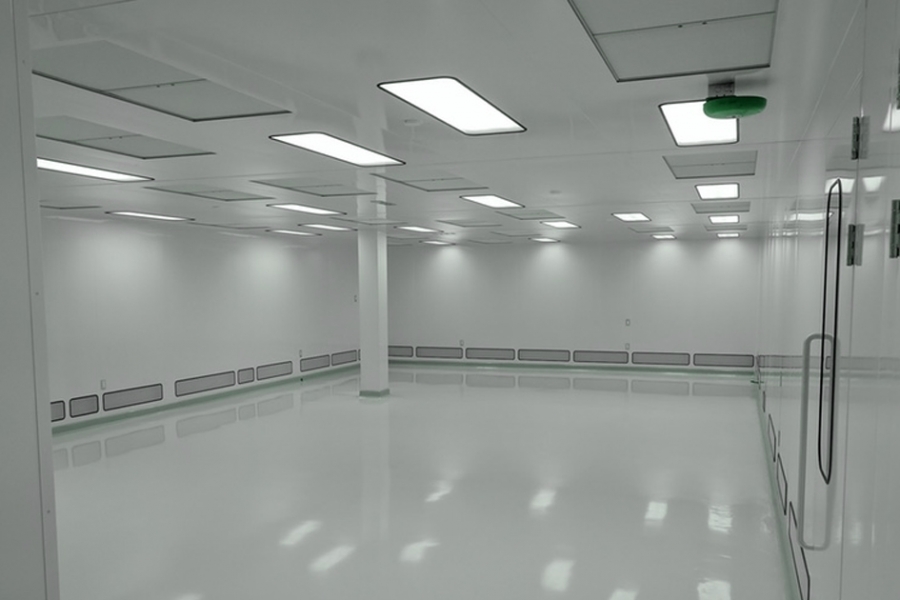 Fitting lights in cleanrooms Fitting lights in cleanrooms
