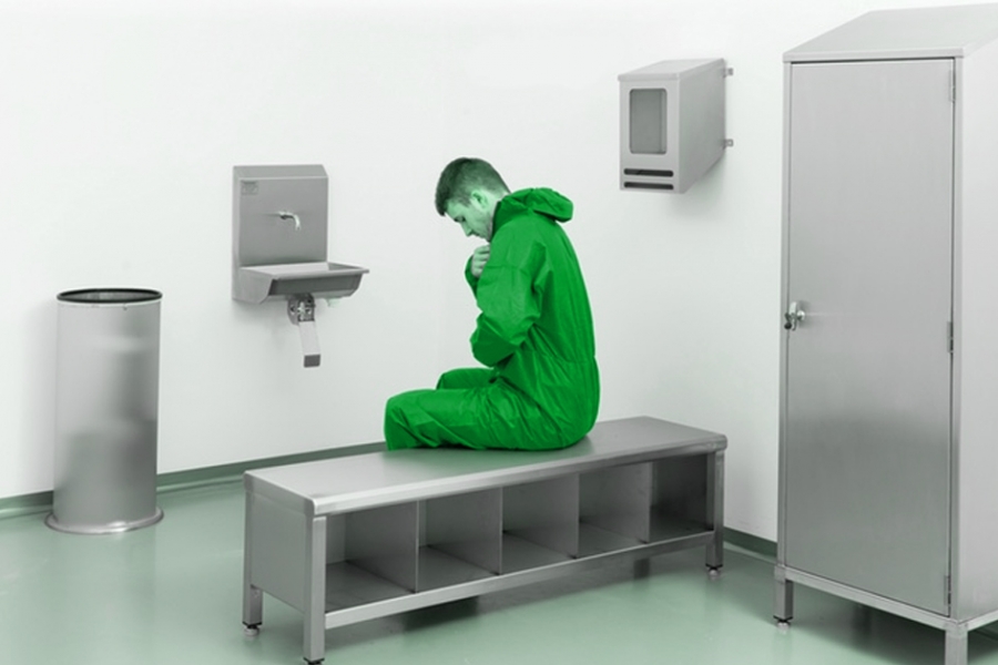 Reduce Contamination in Cleanrooms Reduce Contamination in Cleanrooms